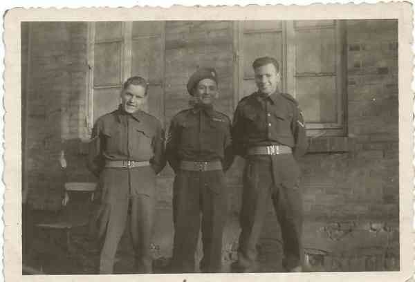 Images/grandad photos00100017.jpg
